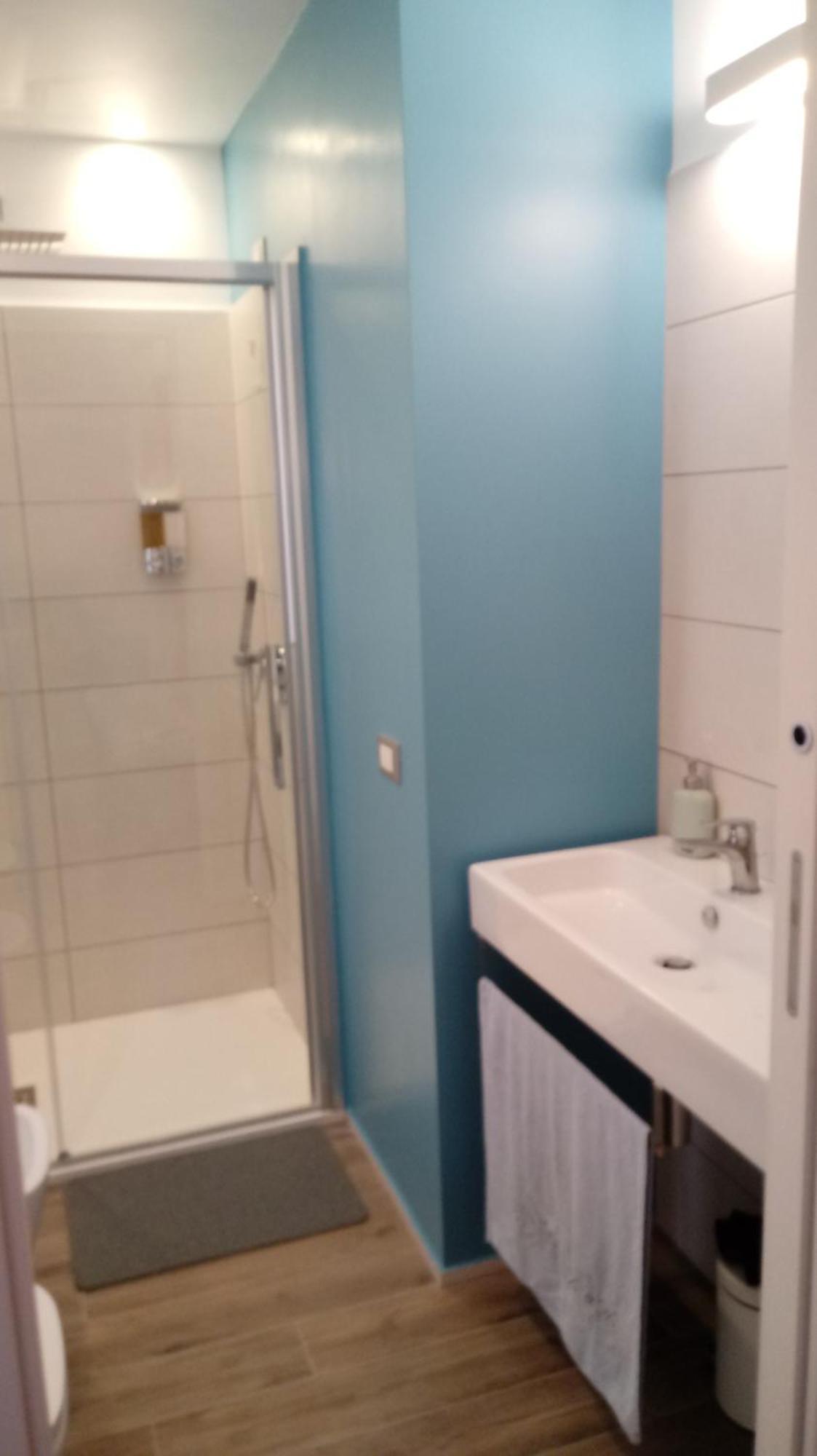 Travel House Hotel La Spezia Kültér fotó