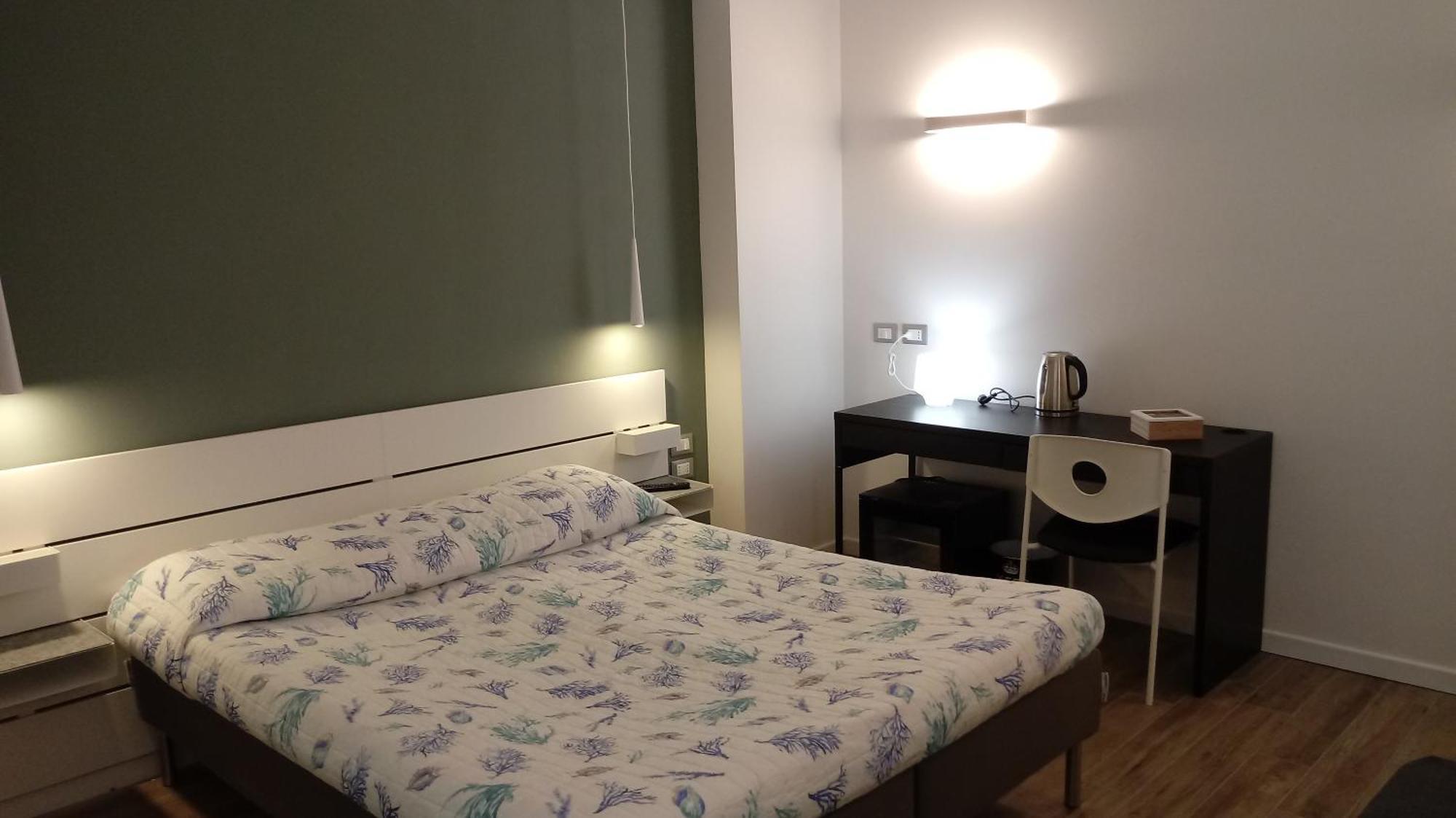 Travel House Hotel La Spezia Kültér fotó